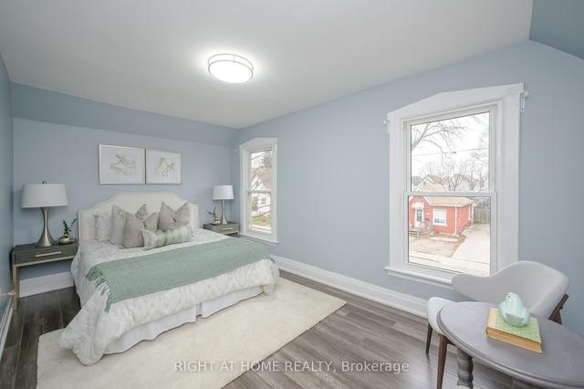 142 Belmont Ave, House detached with 3 bedrooms, 3 bathrooms and 4 parking in Hamilton ON | Image 9