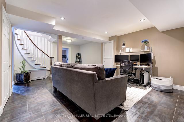 1457 Postmaster Dr, House detached with 4 bedrooms, 4 bathrooms and 6 parking in Oakville ON | Image 22