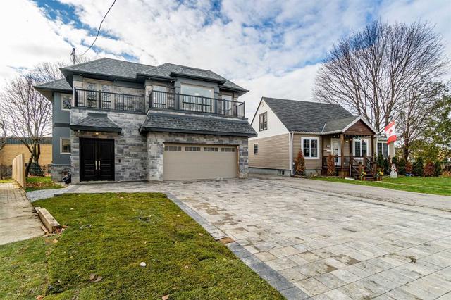 14 Merritt Rd, House detached with 4 bedrooms, 5 bathrooms and 6 parking in Toronto ON | Image 12