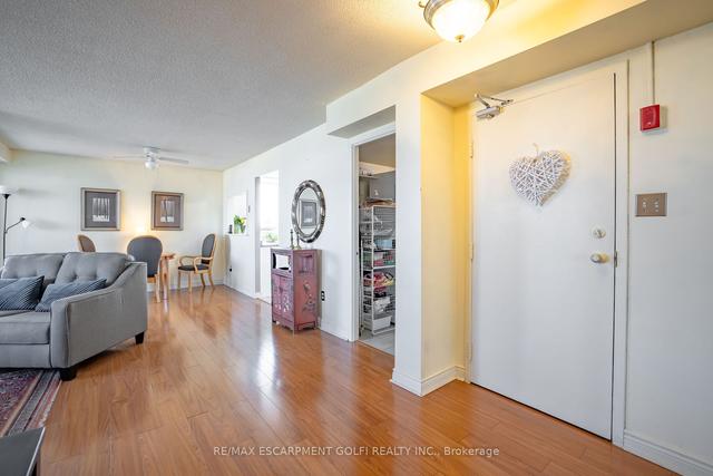 703 - 432 Main St E, Condo with 2 bedrooms, 2 bathrooms and 1 parking in Hamilton ON | Image 2