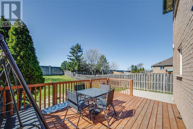 12707 Lanoue, House detached with 4 bedrooms, 2 bathrooms and null parking in Tecumseh ON | Image 31