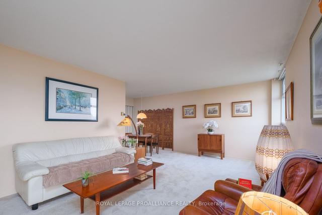 2 Mowat Ave, Condo with 1 bedrooms, 1 bathrooms and 1 parking in Kingston ON | Image 10