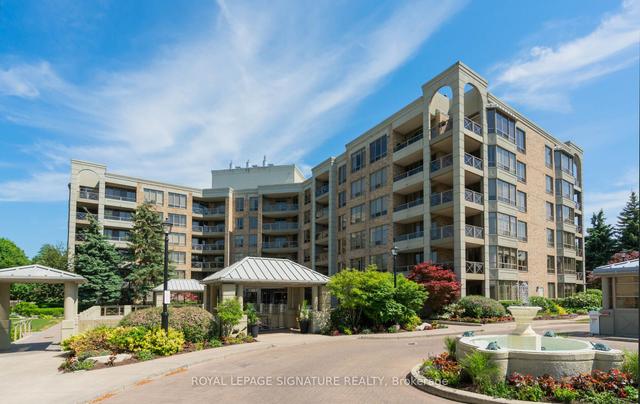 108 - 215 The Donway W, Condo with 2 bedrooms, 2 bathrooms and 1 parking in Toronto ON | Image 1