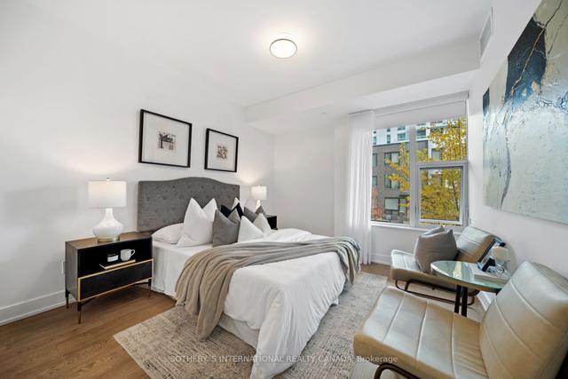 113 - 80 Vanauley St, Condo with 2 bedrooms, 3 bathrooms and 1 parking in Toronto ON | Image 23