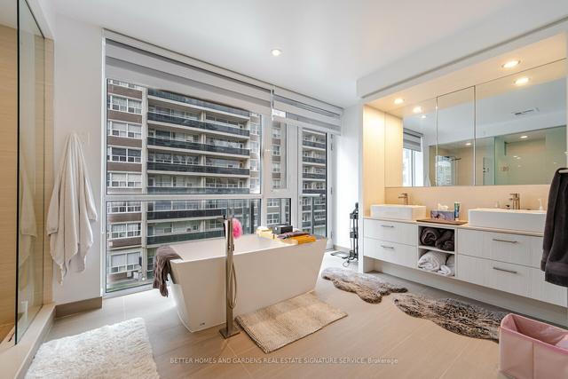 th05 - 101 Erskine Ave, Townhouse with 3 bedrooms, 4 bathrooms and 2 parking in Toronto ON | Image 7