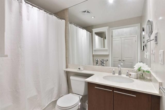 11 Bastion St, Condo with 2 bedrooms, 1 bathrooms and 1 parking in Toronto ON | Image 14