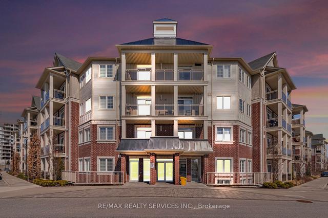 204 - 84 Aspen Springs Dr, Condo with 2 bedrooms, 2 bathrooms and 1 parking in Clarington ON | Image 1