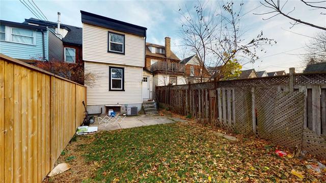 119 Grosvenor Ave N, House detached with 5 bedrooms, 3 bathrooms and 2 parking in Hamilton ON | Image 32