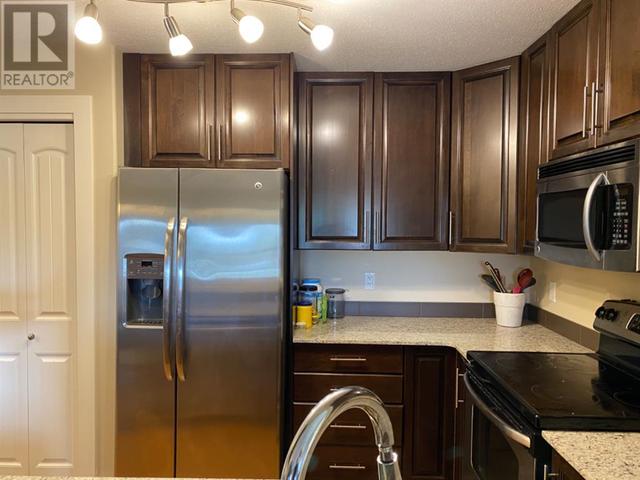 206, - 5901 71 Avenue, Condo with 2 bedrooms, 2 bathrooms and 1 parking in Rocky Mountain House AB | Image 6
