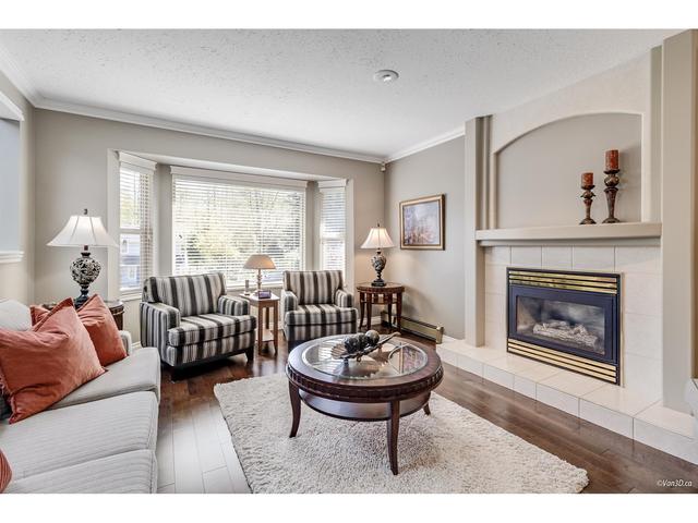 13947 66 Avenue, House detached with 4 bedrooms, 4 bathrooms and 8 parking in Surrey BC | Image 3