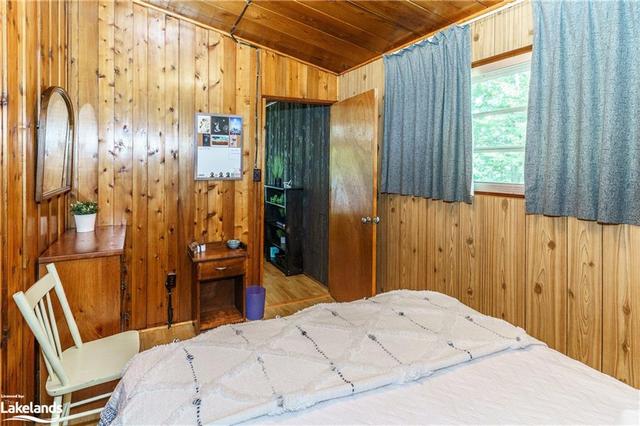 1126 Cowan Park Road, House detached with 3 bedrooms, 1 bathrooms and 10 parking in Muskoka Lakes ON | Image 2