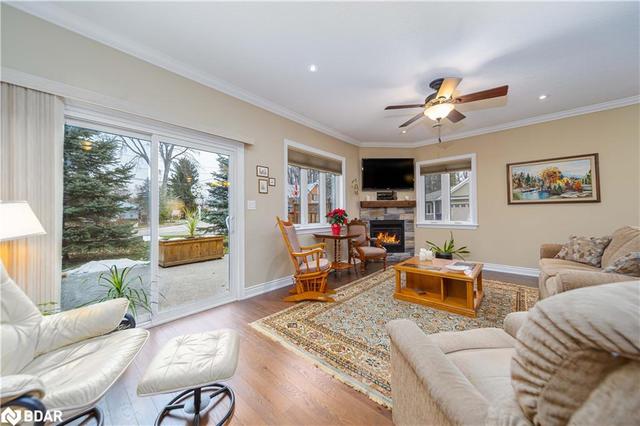 2 Maple Court, House attached with 2 bedrooms, 2 bathrooms and 4 parking in Severn ON | Image 3