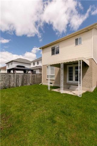 867 Grandview St N, House detached with 3 bedrooms, 4 bathrooms and 4 parking in Oshawa ON | Image 3