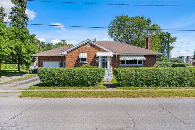 6492 Orchard Avenue, House detached with 3 bedrooms, 1 bathrooms and 4 parking in Niagara Falls ON | Image 16