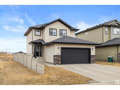 9410 85 Av, House detached with 4 bedrooms, 3 bathrooms and null parking in Morinville AB | Card Image