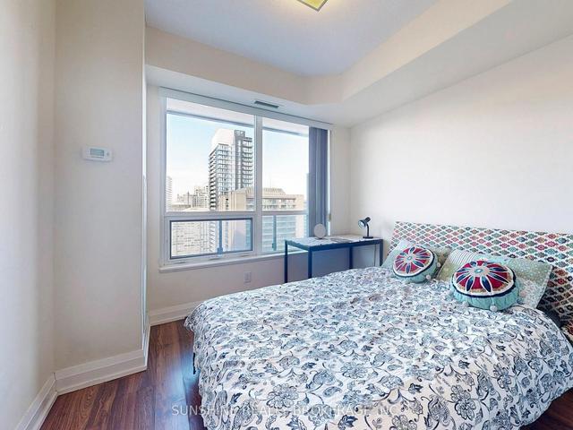 2122 - 5 Sheppard Ave E, Condo with 2 bedrooms, 2 bathrooms and 1 parking in Toronto ON | Image 14