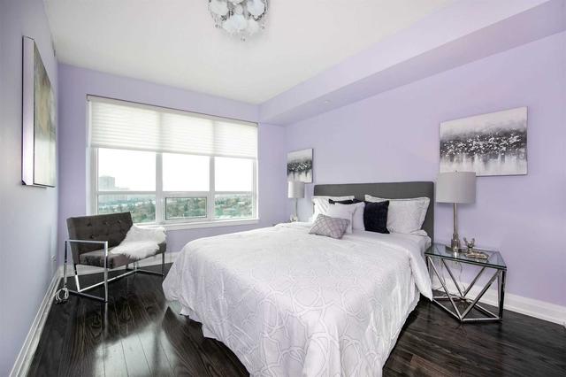 1126 - 7161 Yonge St, Condo with 2 bedrooms, 2 bathrooms and 1 parking in Markham ON | Image 4