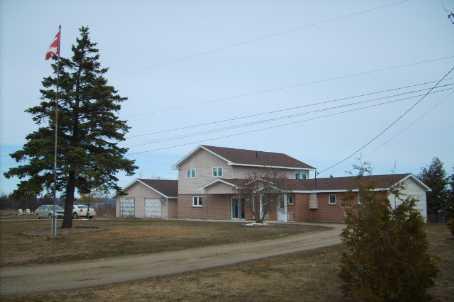 7 Sunova Beach Rd, House detached with 3 bedrooms, 3 bathrooms and 10 parking in Manitoulin, Unorganized, West Part ON | Image 7