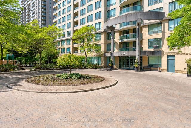 1202 - 238 Doris Ave, Condo with 2 bedrooms, 2 bathrooms and 1 parking in Toronto ON | Image 22