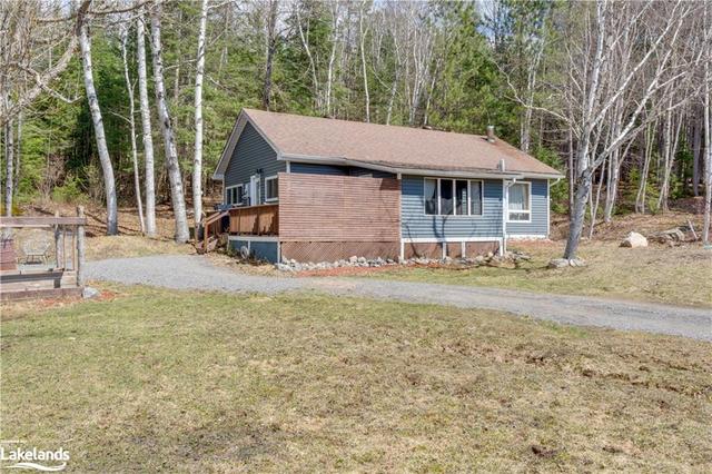 378 Hwy 518 E Highway, House detached with 2 bedrooms, 1 bathrooms and 8 parking in Perry ON | Image 25
