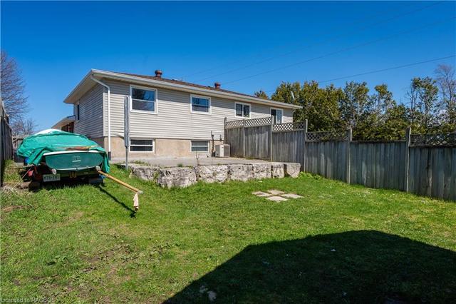 656 Barnes Avenue, House semidetached with 5 bedrooms, 2 bathrooms and 3 parking in Saugeen Shores ON | Image 32