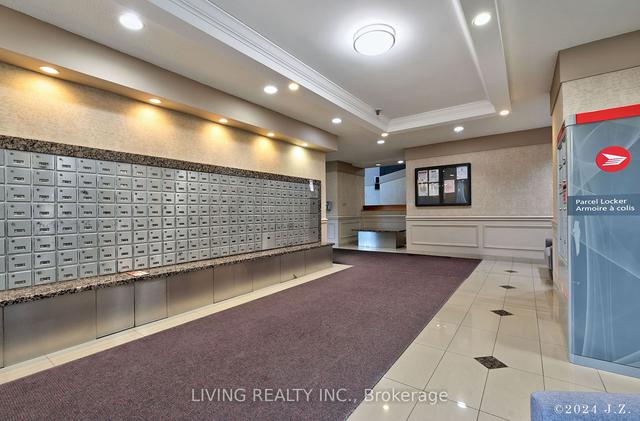 401 - 362 The East Mall, Condo with 2 bedrooms, 2 bathrooms and 1 parking in Toronto ON | Image 16