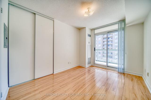 1611 - 28 Empress Ave, Condo with 3 bedrooms, 2 bathrooms and 1 parking in Toronto ON | Image 14