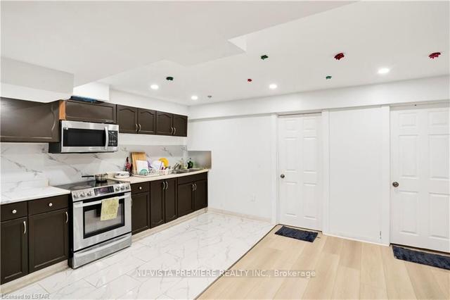 1552 Sandridge Ave, House detached with 4 bedrooms, 4 bathrooms and 6 parking in London ON | Image 22