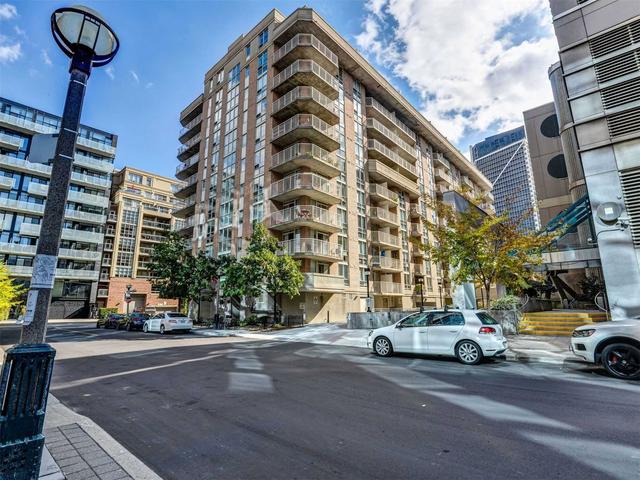 506 - 18 Stafford St, Condo with 1 bedrooms, 1 bathrooms and 1 parking in Toronto ON | Image 1