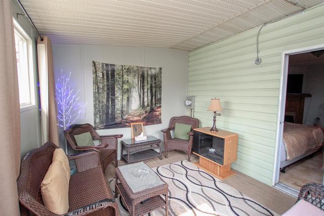 30 Ellis Close, Home with 2 bedrooms, 1 bathrooms and 2 parking in Red Deer AB | Image 21