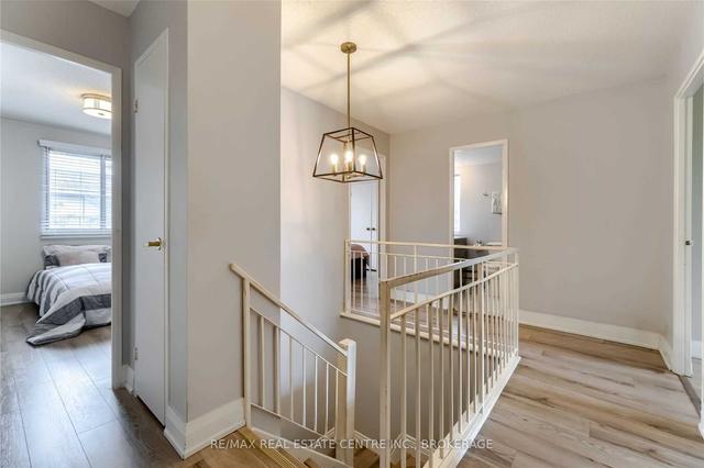 75 - 1250 Mississauga Valley Blvd N, Townhouse with 4 bedrooms, 2 bathrooms and 2 parking in Mississauga ON | Image 8