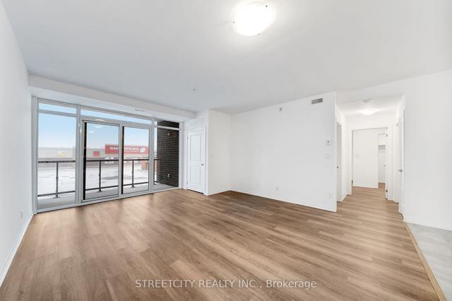 201 - 5 Hamilton St N, Condo with 2 bedrooms, 2 bathrooms and 1 parking in Hamilton ON | Image 4