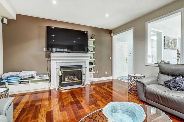 14 Maltby Crt, House detached with 4 bedrooms, 5 bathrooms and 6 parking in Brampton ON | Image 9