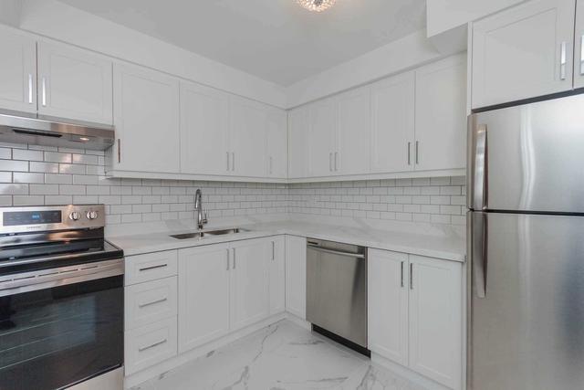 2 - 451 Leslie St, House other with 2 bedrooms, 2 bathrooms and 1 parking in Toronto ON | Image 6