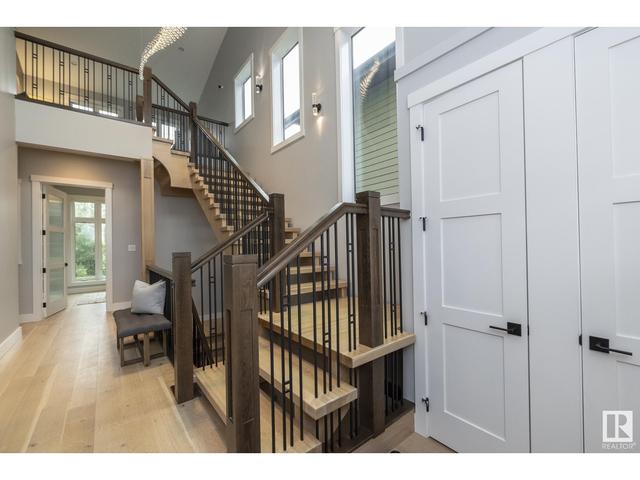 7549 May Cm Nw, House detached with 4 bedrooms, 3 bathrooms and null parking in Edmonton AB | Image 6