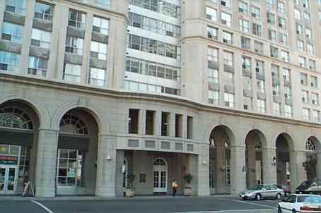 1110 - 25 The Esplanade, Condo with 1 bedrooms, 1 bathrooms and null parking in Toronto ON | Image 1
