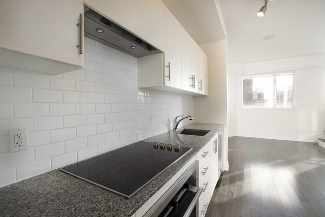 325 - 23 Glebe Rd W, Condo with 2 bedrooms, 2 bathrooms and 1 parking in Toronto ON | Image 16