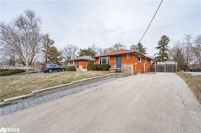 1207 Royal Drive, House detached with 4 bedrooms, 2 bathrooms and null parking in Burlington ON | Image 12