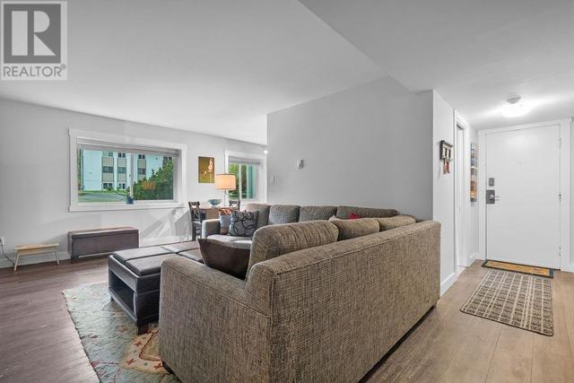 27 - 38175 Westway Avenue, Condo with 3 bedrooms, 2 bathrooms and 1 parking in Squamish BC | Image 4