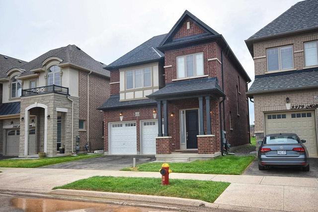 3383 Millicent Ave, House detached with 4 bedrooms, 3 bathrooms and 4 parking in Oakville ON | Card Image