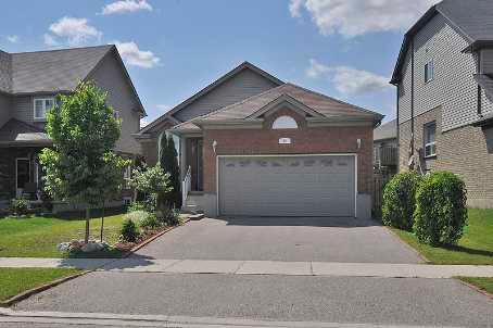 40 Frasson Dr, House detached with 4 bedrooms, 3 bathrooms and 2 parking in Guelph ON | Image 1