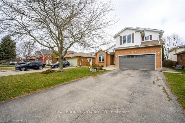 245 Alderlea Ave, House detached with 3 bedrooms, 3 bathrooms and 6 parking in Hamilton ON | Image 11