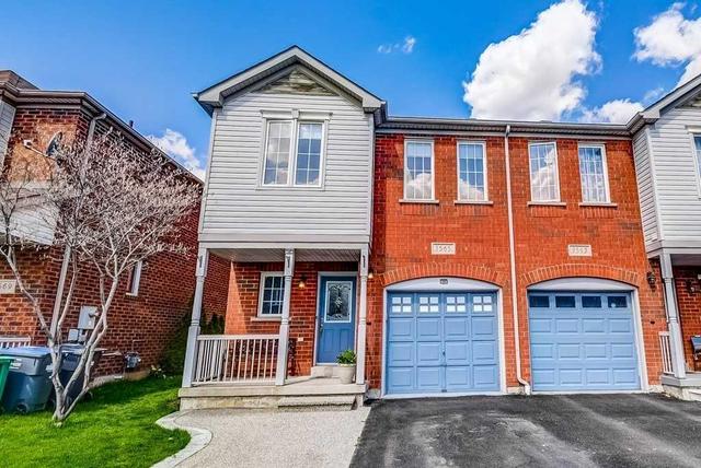 3565 Southwick St, House attached with 3 bedrooms, 4 bathrooms and 3 parking in Mississauga ON | Image 1
