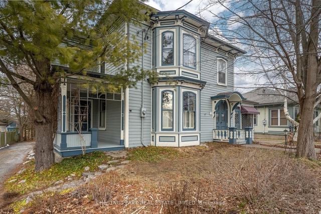 332 Bloomfield Main St, House detached with 4 bedrooms, 4 bathrooms and 4 parking in Prince Edward County ON | Image 12