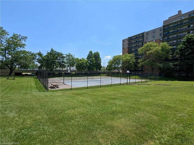 204 - 931 Wonderland Rd, Condo with 2 bedrooms, 1 bathrooms and 1 parking in London ON | Image 8