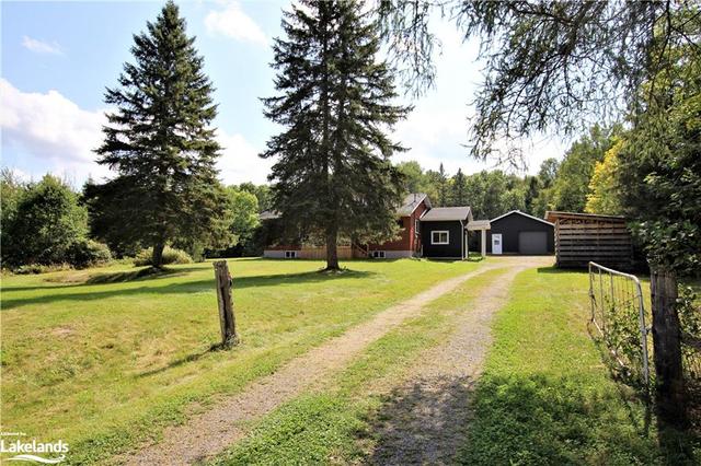 8185 Highway 522, House detached with 2 bedrooms, 1 bathrooms and 6 parking in Parry Sound, Unorganized, Centre Part ON | Image 23