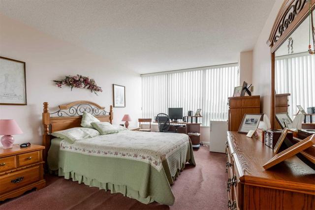 307 - 22 Hanover Rd, Condo with 2 bedrooms, 2 bathrooms and 2 parking in Brampton ON | Image 10