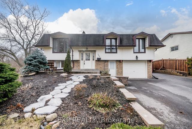 354 Colonsay Crt, House detached with 3 bedrooms, 4 bathrooms and 7 parking in Oshawa ON | Image 1