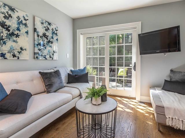 29 Hillsboro Ave, House semidetached with 2 bedrooms, 3 bathrooms and 0 parking in Toronto ON | Image 5