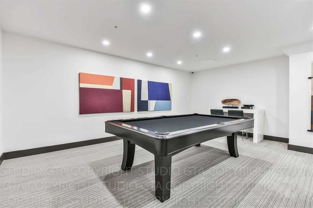 806 - 68 Merton St, Condo with 1 bedrooms, 1 bathrooms and 1 parking in Toronto ON | Image 2